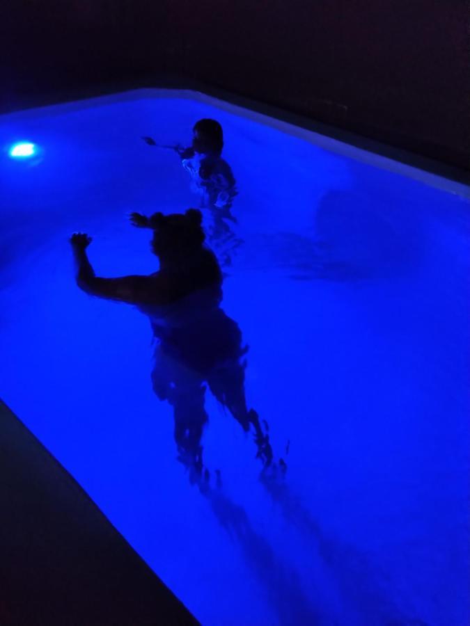 Paradise Villa Shared Onsite Private Pool Onsite Gym Очо-Риос Экстерьер фото